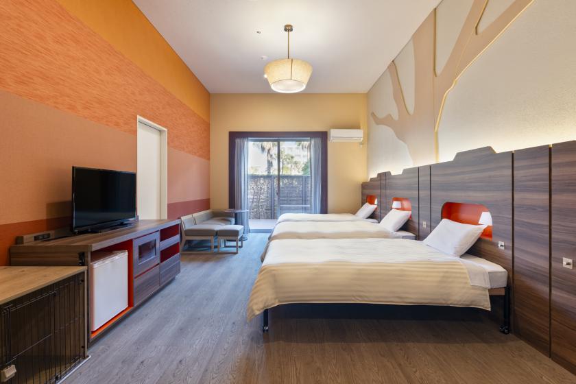 Enjoy a hotel stay with your dog - 2 people (room only)